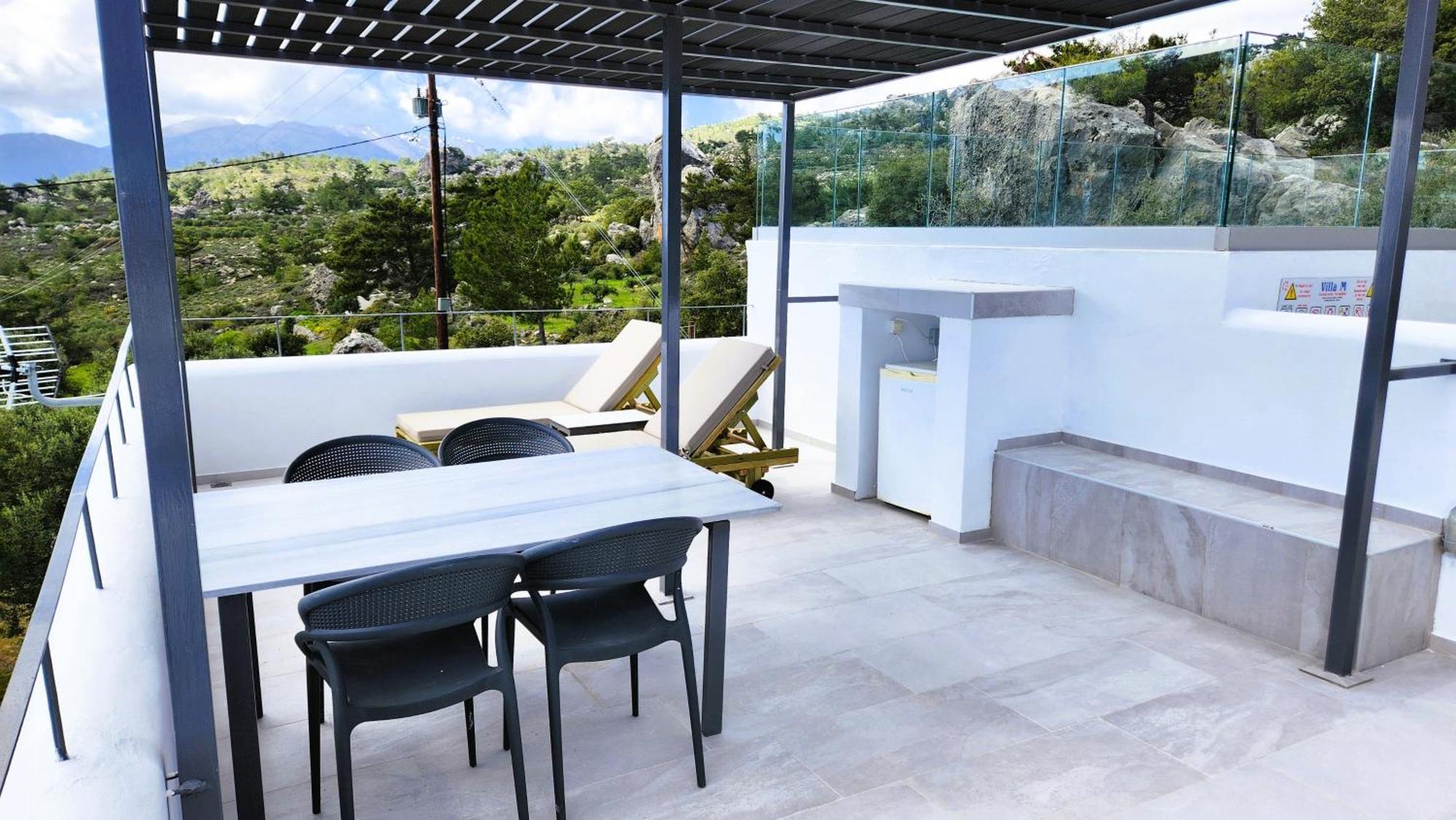 Villa M - Villa With Private Pool And Yard Anatoli  Екстер'єр фото