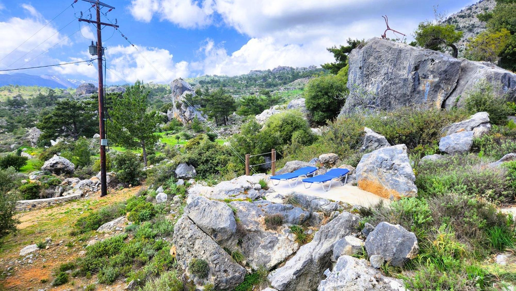 Villa M - Villa With Private Pool And Yard Anatoli  Екстер'єр фото