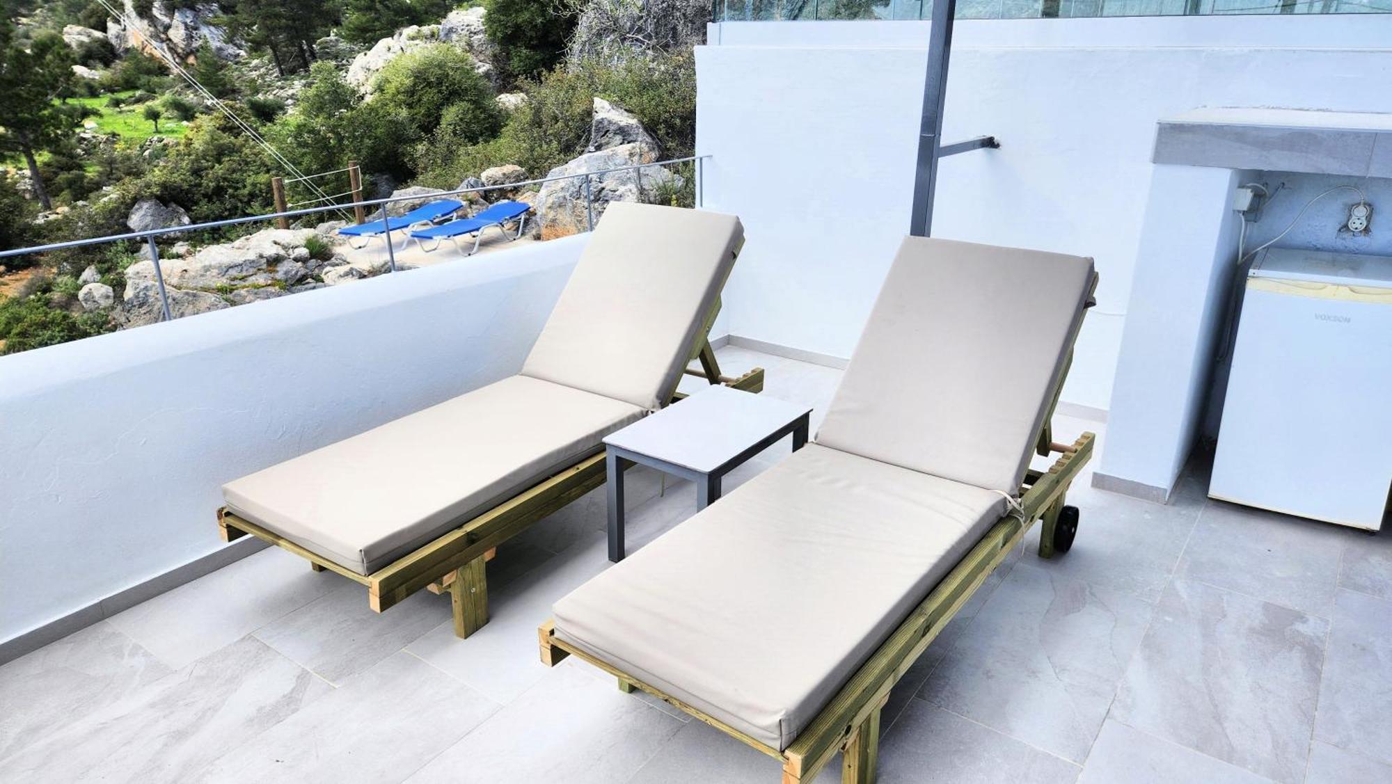 Villa M - Villa With Private Pool And Yard Anatoli  Екстер'єр фото