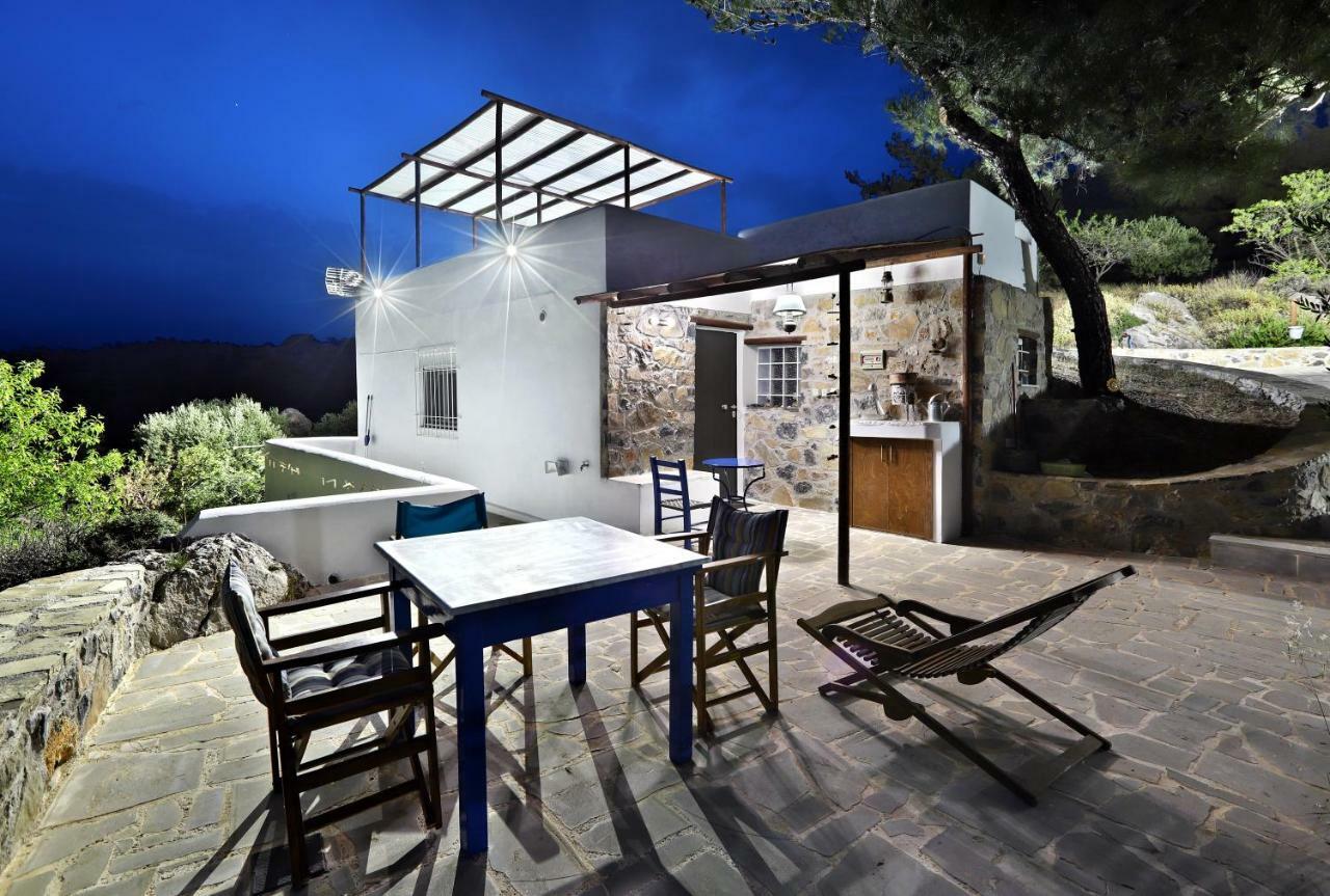 Villa M - Villa With Private Pool And Yard Anatoli  Екстер'єр фото