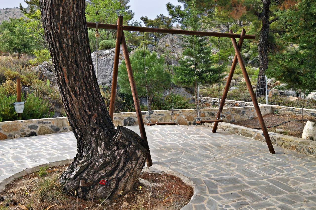 Villa M - Villa With Private Pool And Yard Anatoli  Екстер'єр фото